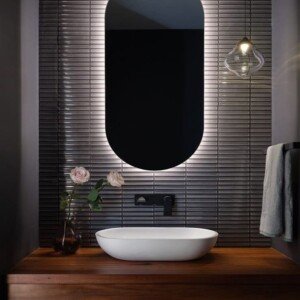 dangrita-led-veidrodis-foninis-apsvietimas-scandinavia-frameless-capsule-wall-mirror-240124-00083