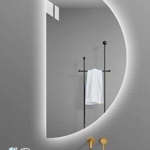 dangrita-led-veidrodis-skaidrus-keturkampis-led-apsvietimas-vonia-kambarys-gamyba-montavimas-23000973logo