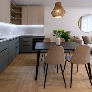 dangrita-veidrodis-apvalus-remelis-interjeras-salonas-gamyba-montavimas-2022-1004