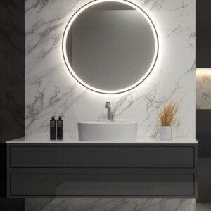 dangrita-veidrodis-interjeras-led-apsvietimas-juodi-remai-gamyba-montavimaas