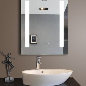 dangrita-veidrodis-skaidrus-keturkampis-vonios-kambarys-gamyba-montavimas-2200092