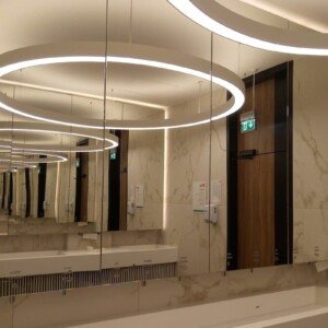 mdglass-dangrita-stiklas-apdirbimas-montavimas-veidrodis-wc-pramogu-centras-114335