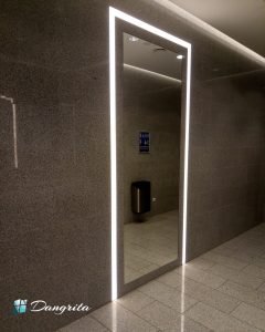 DANGRITA VEIDRODŽIAI